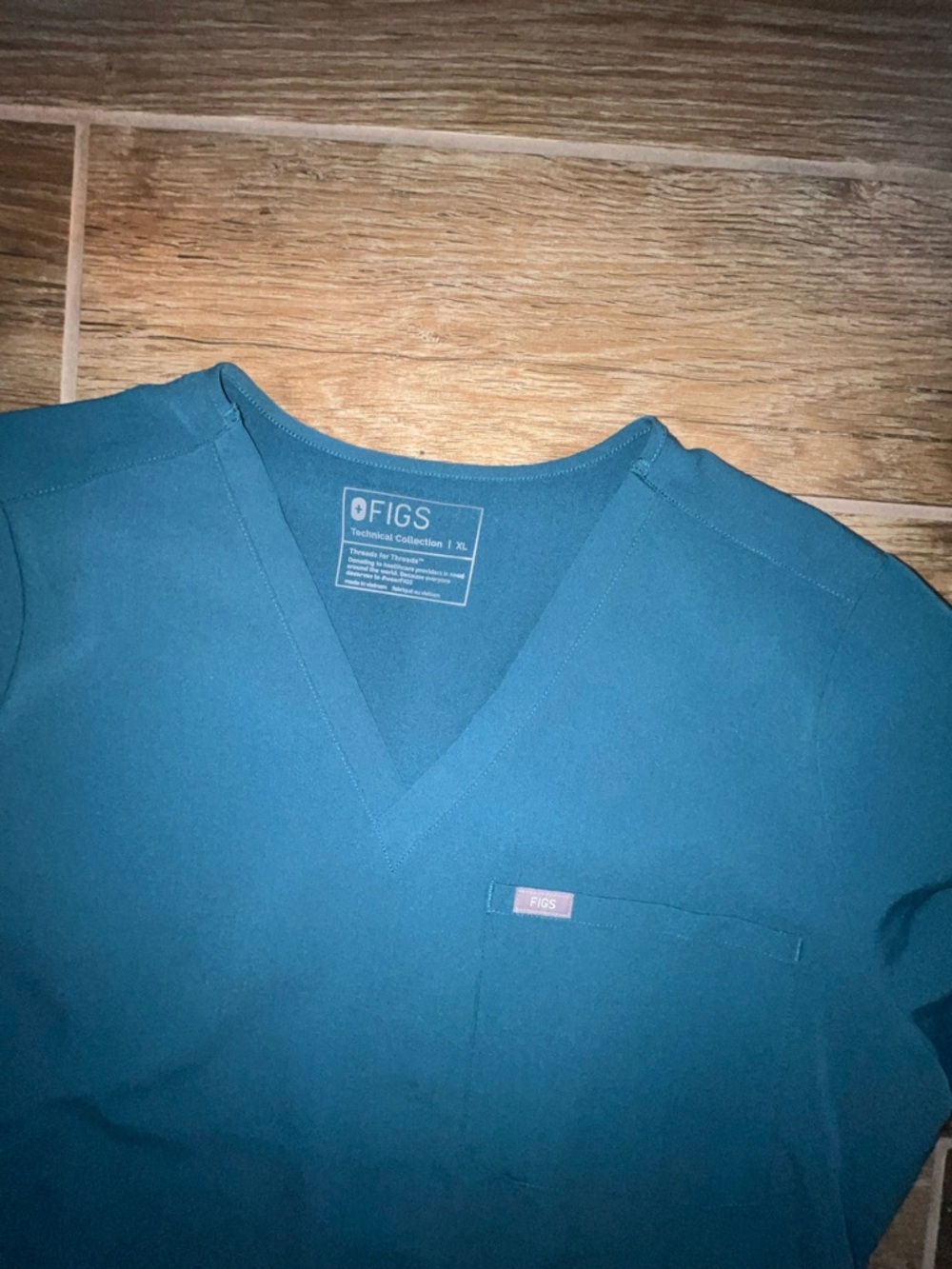 Figs Teal Two-Piece Scrub Set with Pink Drawstring XL - Picture 3 of 3